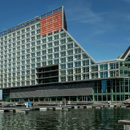 Mate Aitana, Hotell Amsterdam