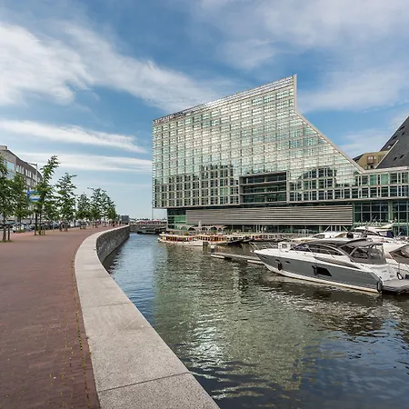 Mate Aitana, Hotell 4*