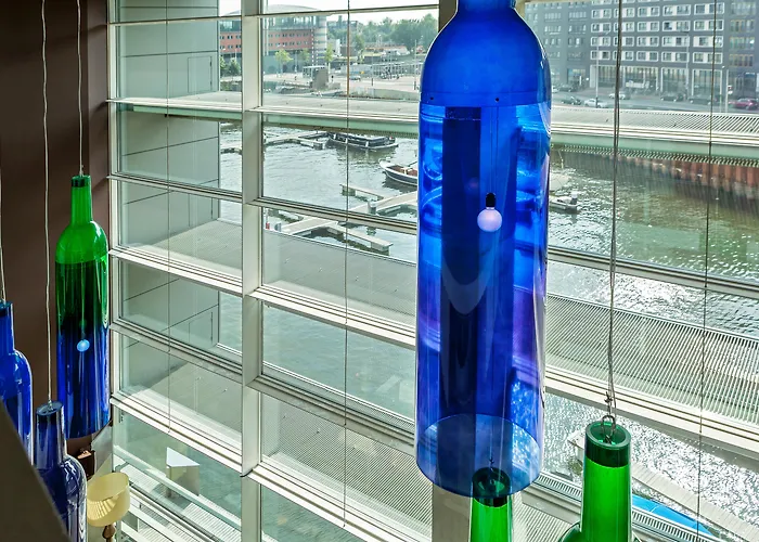 Mate Aitana, 4* אמסטרדם