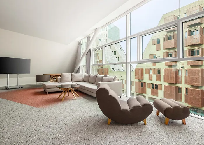 Mate Aitana, 4* אמסטרדם