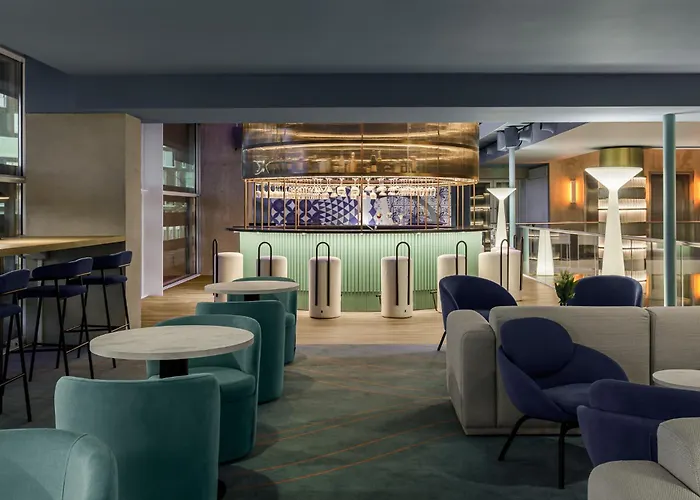 Mate Aitana, 4* אמסטרדם